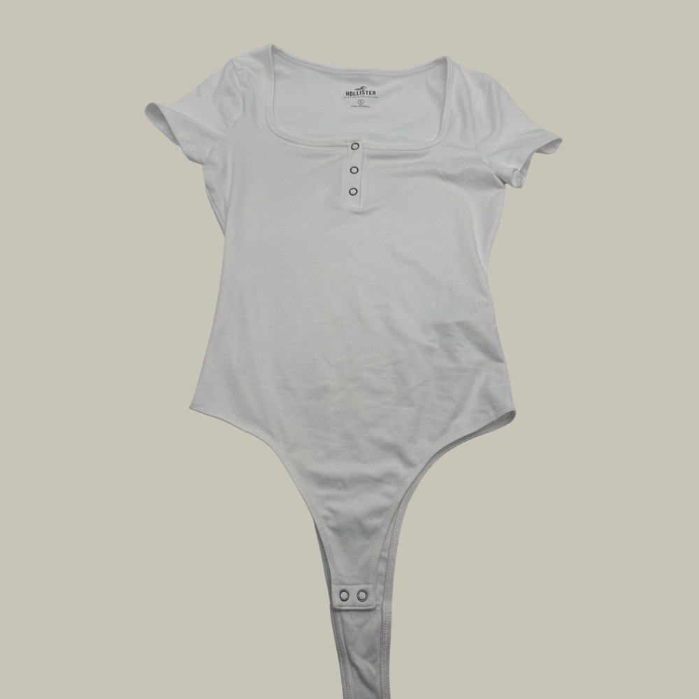 Hollister Must-Have Collection White Henley Square Neck Bodysuit Small